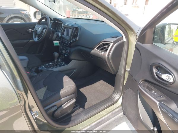 2019 JEEP CHEROKEE LATITUDE 4X4