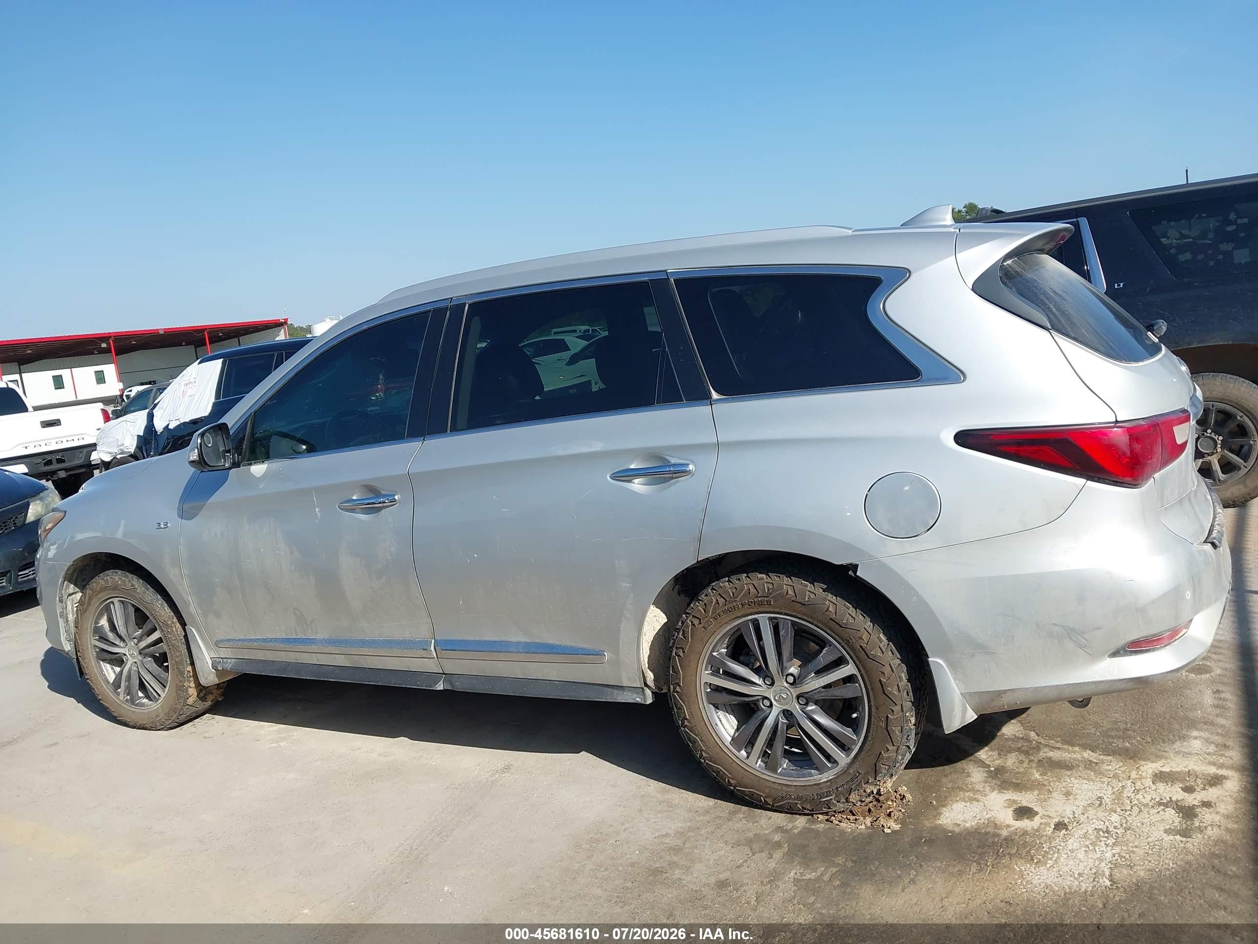 2016 INFINITI QX60