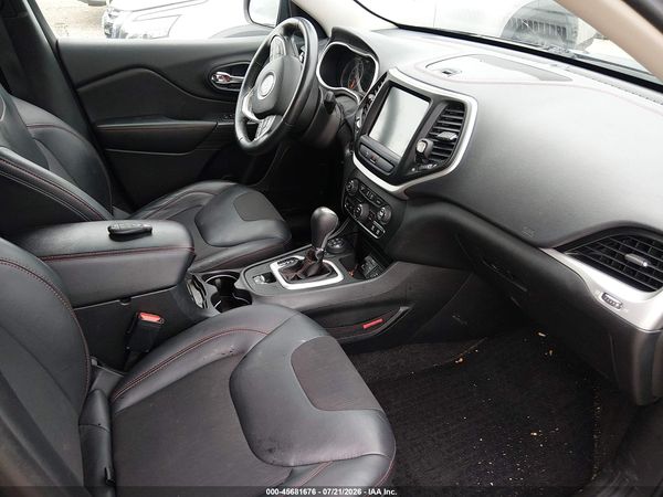 2016 JEEP CHEROKEE TRAILHAWK