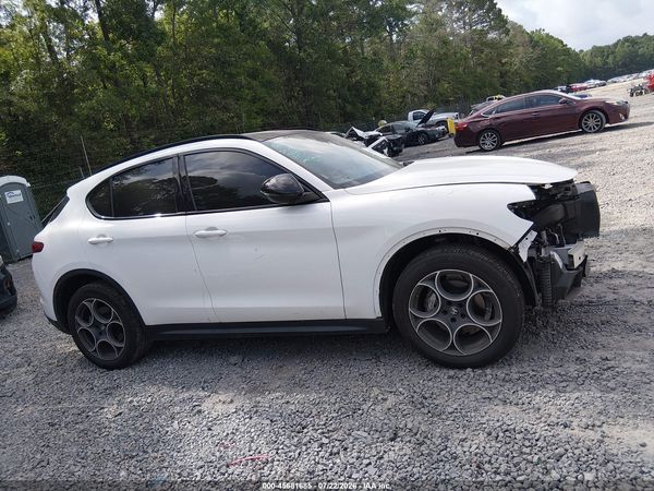 2021 ALFA ROMEO STELVIO AWD