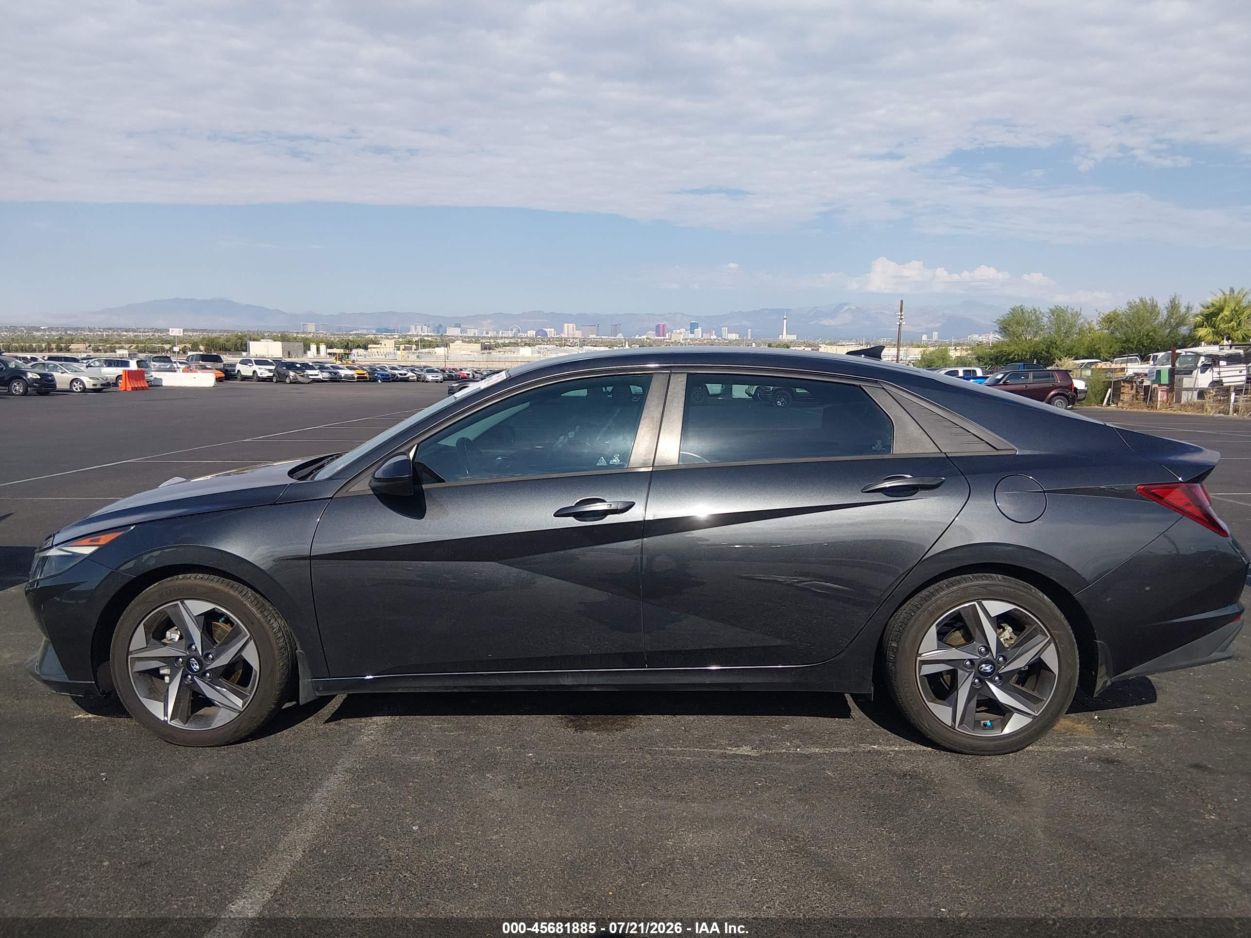 2023 HYUNDAI ELANTRA SEL