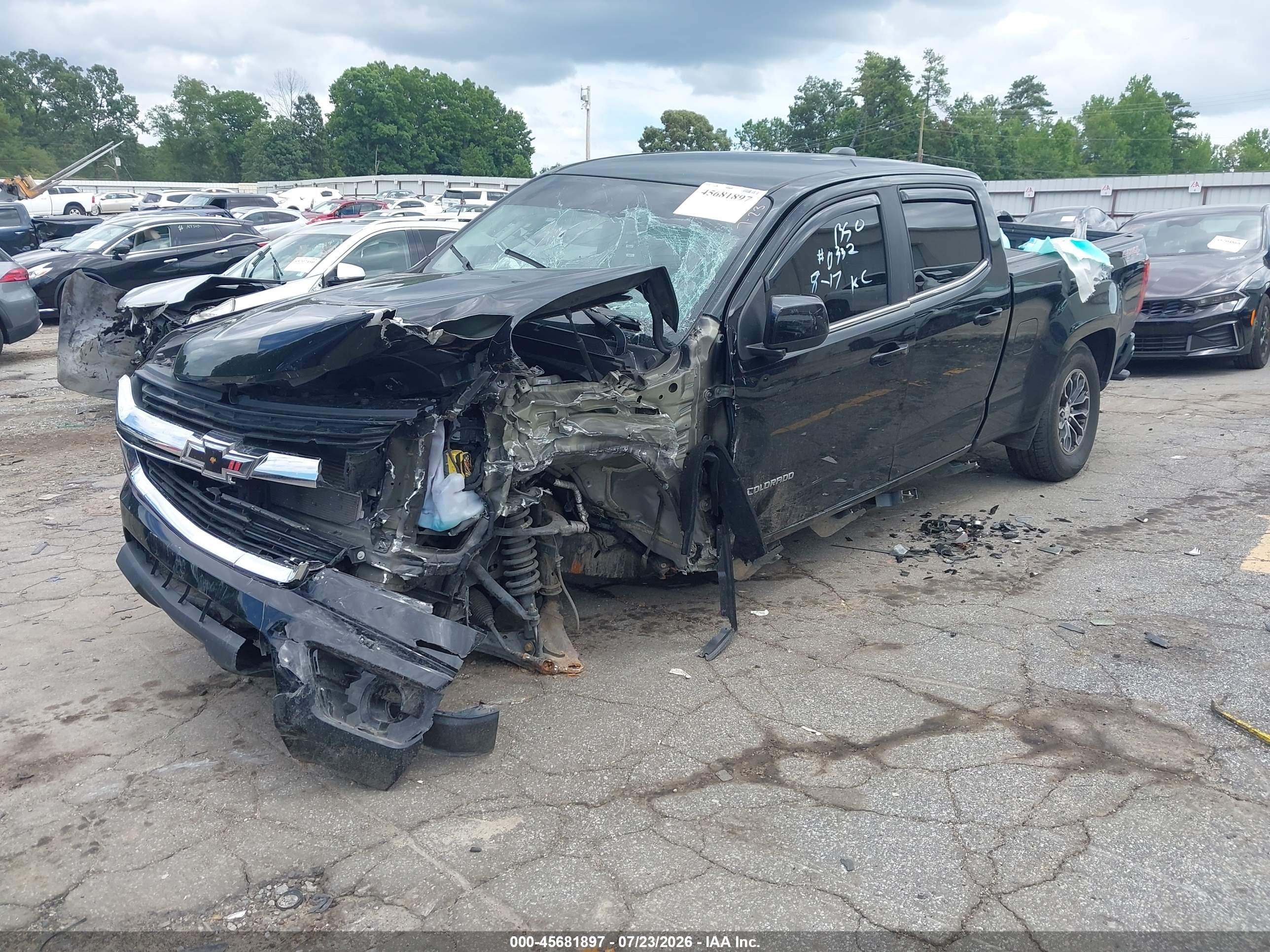 2017 CHEVROLET COLORADO 4WD LT — I2
