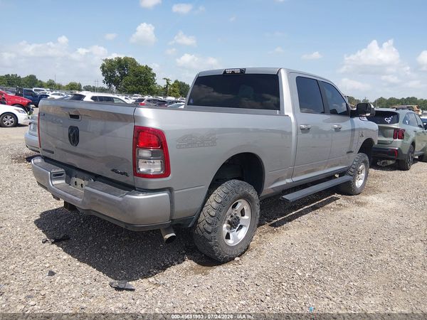 2021 RAM 2500 BIG HORN  4X4 6'4 BOX