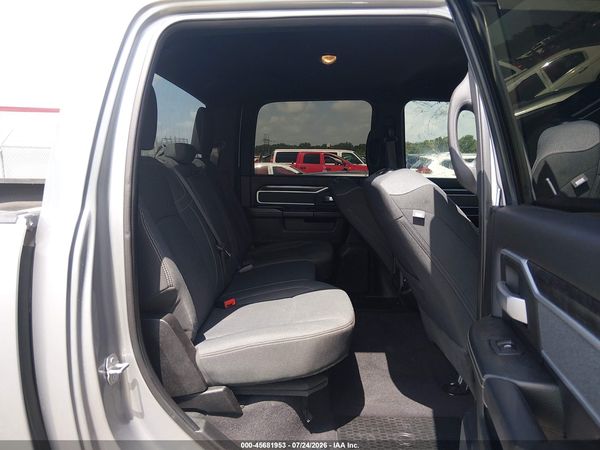 2021 RAM 2500 BIG HORN  4X4 6'4 BOX