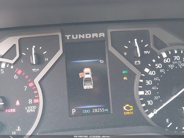 2025 TOYOTA TUNDRA SR5