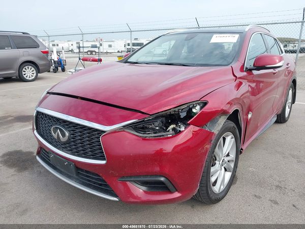2019 INFINITI QX30 LUXE