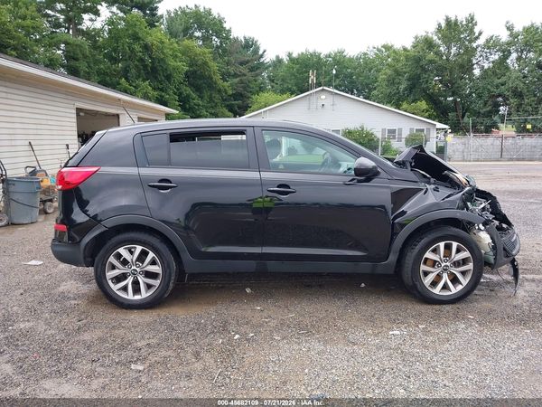 2016 KIA SPORTAGE LX