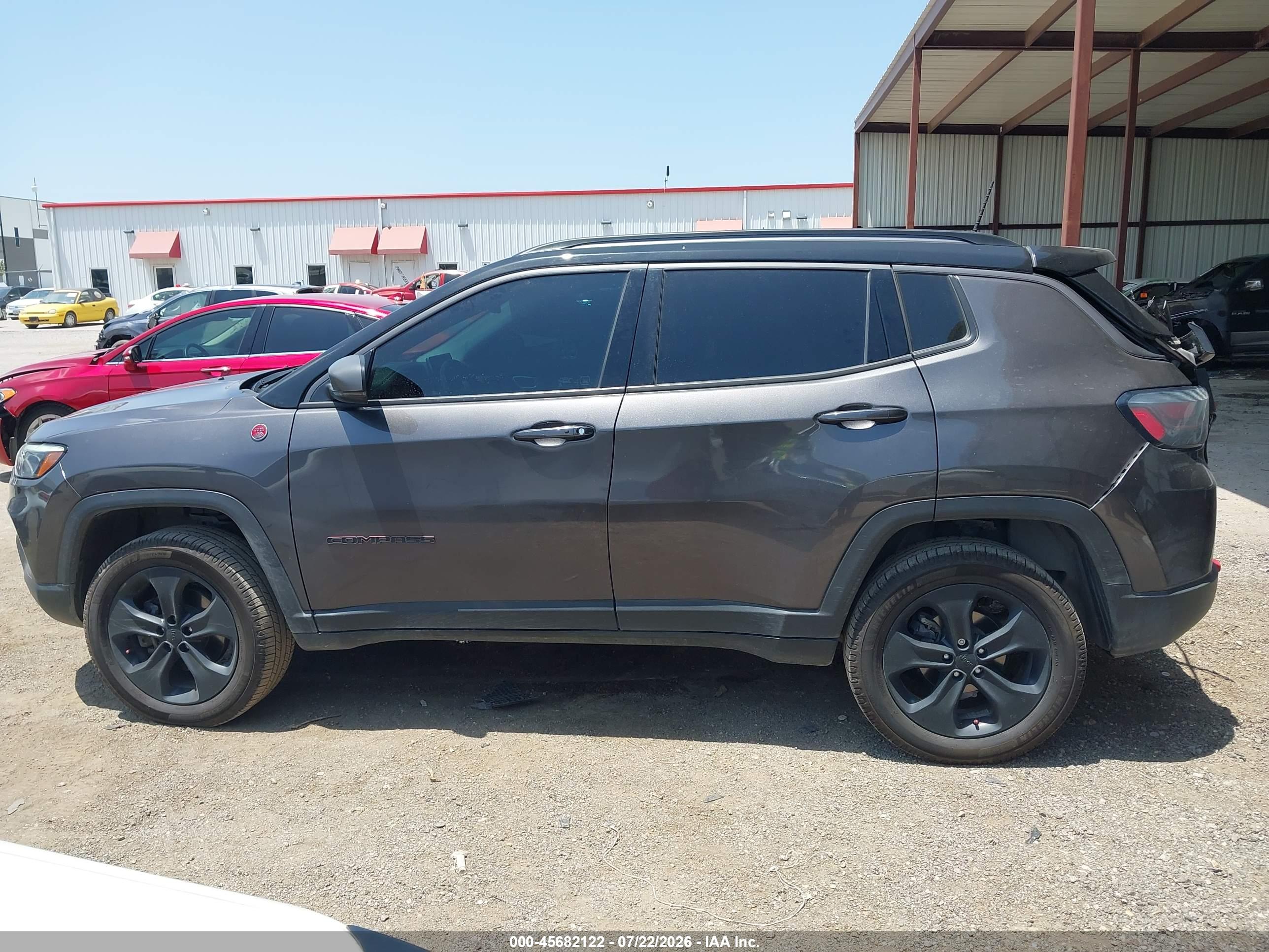 2022 JEEP COMPASS TRAILHAWK 4X4