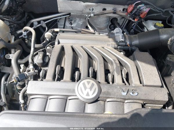 2021 VOLKSWAGEN ATLAS 3.6L V6 SE W/TECHNOLOGY — I10