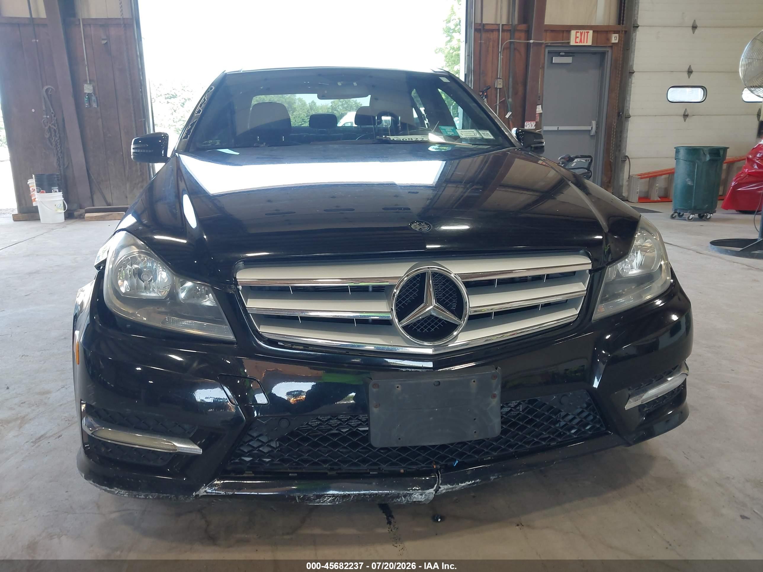 2012 MERCEDES-BENZ C 300 C300 4-MATIC