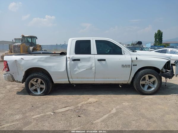 2017 RAM 1500 EXPRESS  4X4 6'4 BOX