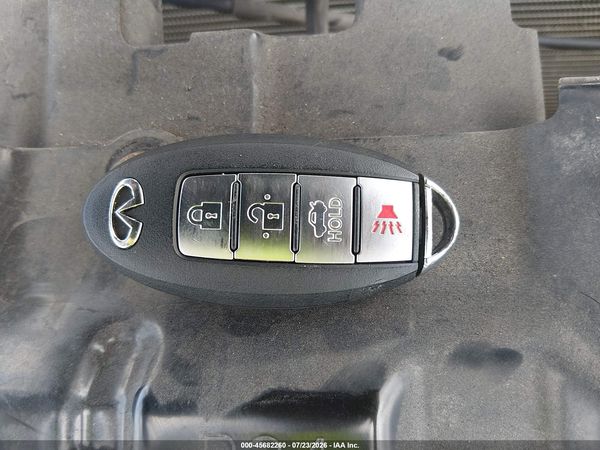 2017 INFINITI Q70 3.7