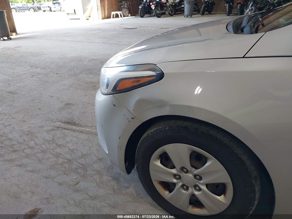 2017 KIA FORTE LX