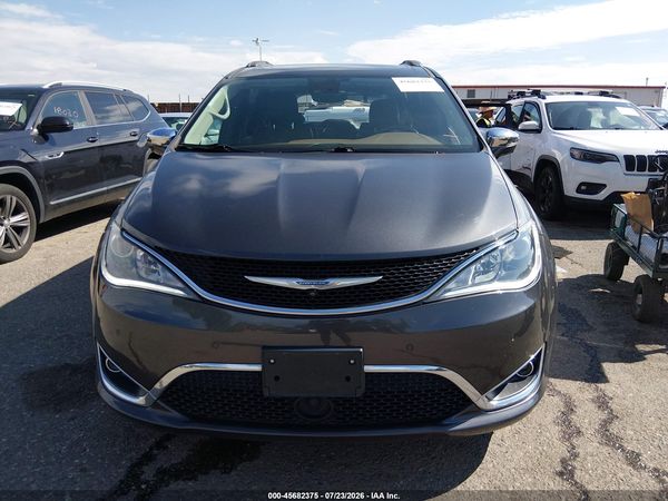 2018 CHRYSLER PACIFICA LIMITED — I115