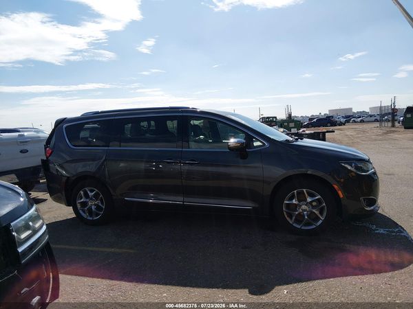 2018 CHRYSLER PACIFICA LIMITED — I116
