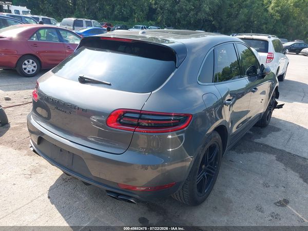 2015 PORSCHE MACAN S