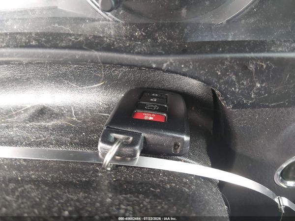 2016 TOYOTA HIGHLANDER XLE V6