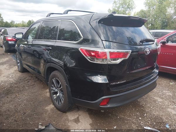 2016 TOYOTA HIGHLANDER XLE V6