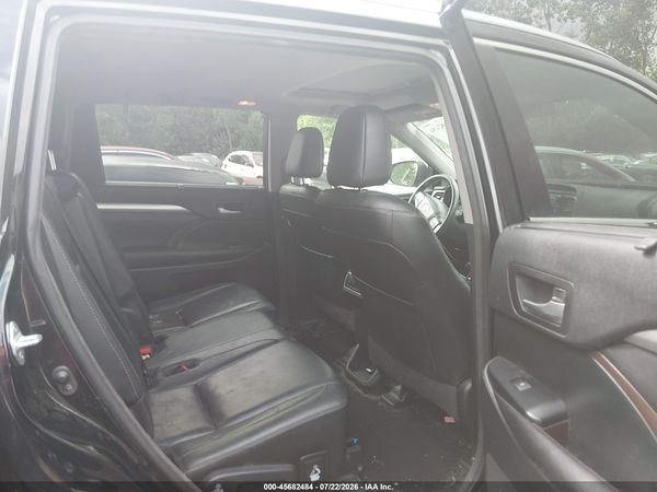 2016 TOYOTA HIGHLANDER XLE V6