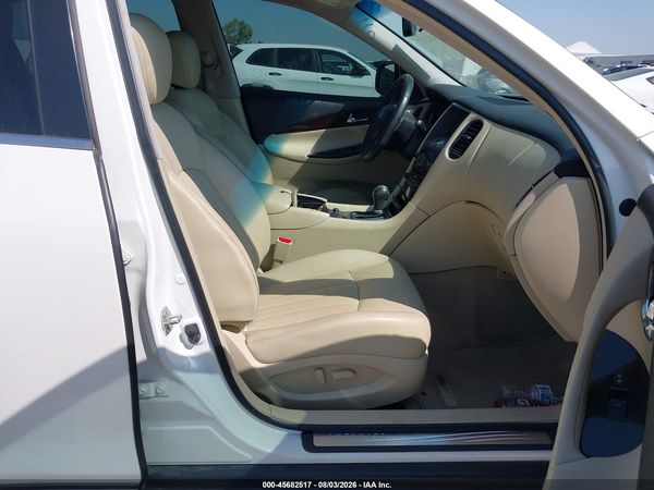 2016 INFINITI QX50