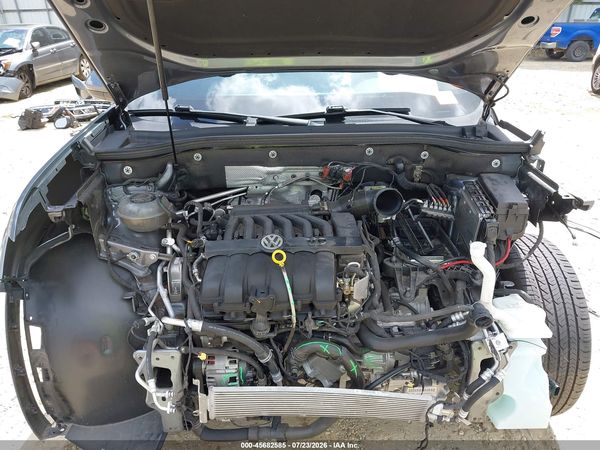 2021 VOLKSWAGEN ATLAS 3.6L V6 SE W/TECHNOLOGY — I10