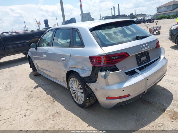 2016 AUDI A3 E-TRON 1.4T PREMIUM