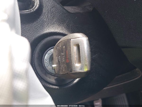 2016 KIA SORENTO 2.4L LX
