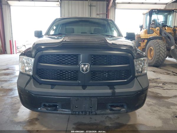 2019 RAM 1500 CLASSIC TRADESMAN  4X4 5'7 BOX
