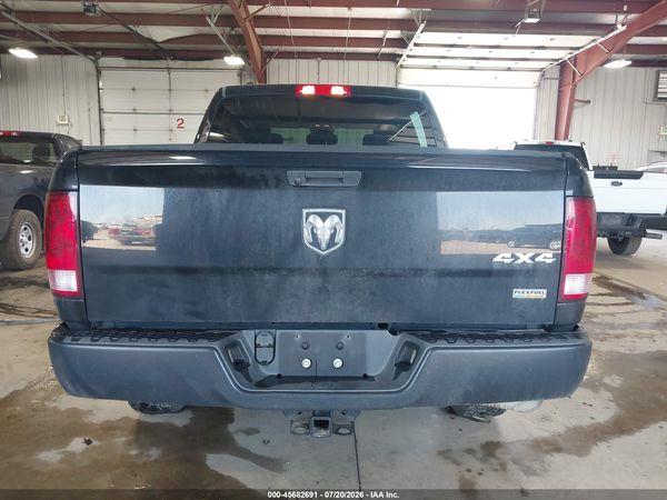 2019 RAM 1500 CLASSIC TRADESMAN  4X4 5'7 BOX