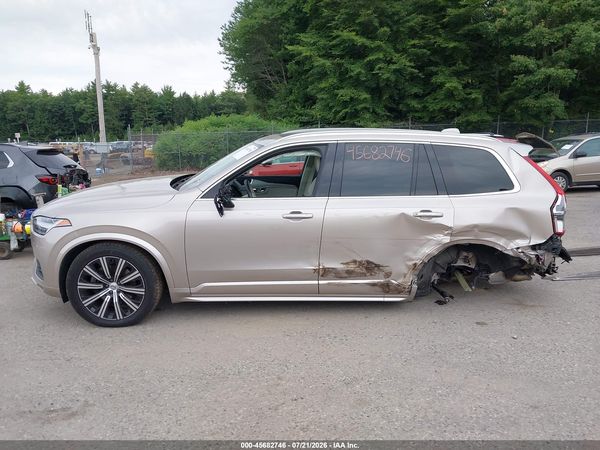 2023 VOLVO XC90 B5 CORE