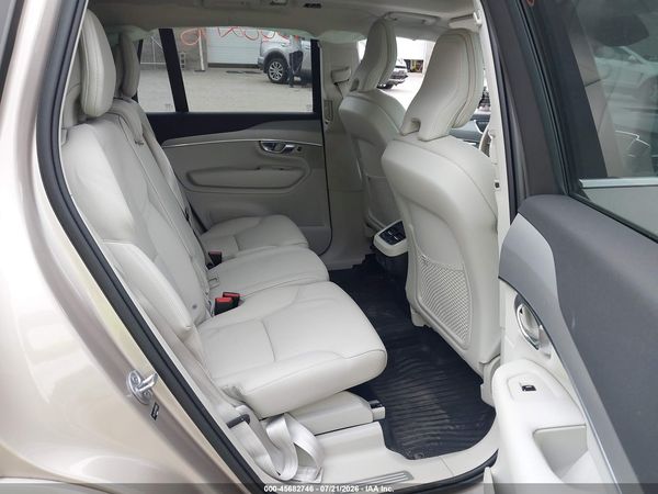 2023 VOLVO XC90 B5 CORE