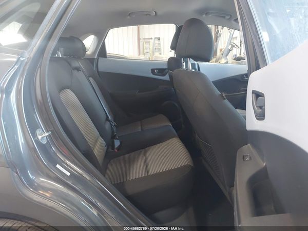 2020 HYUNDAI KONA SE