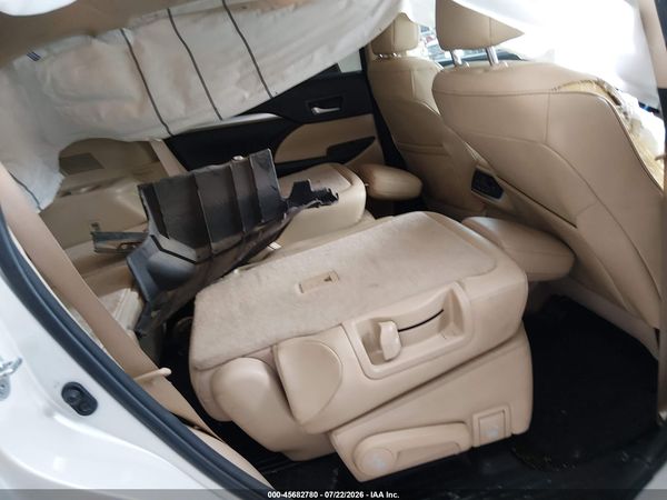 2016 TOYOTA HIGHLANDER XLE V6