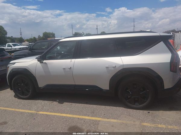 2026 KIA EV9 LAND