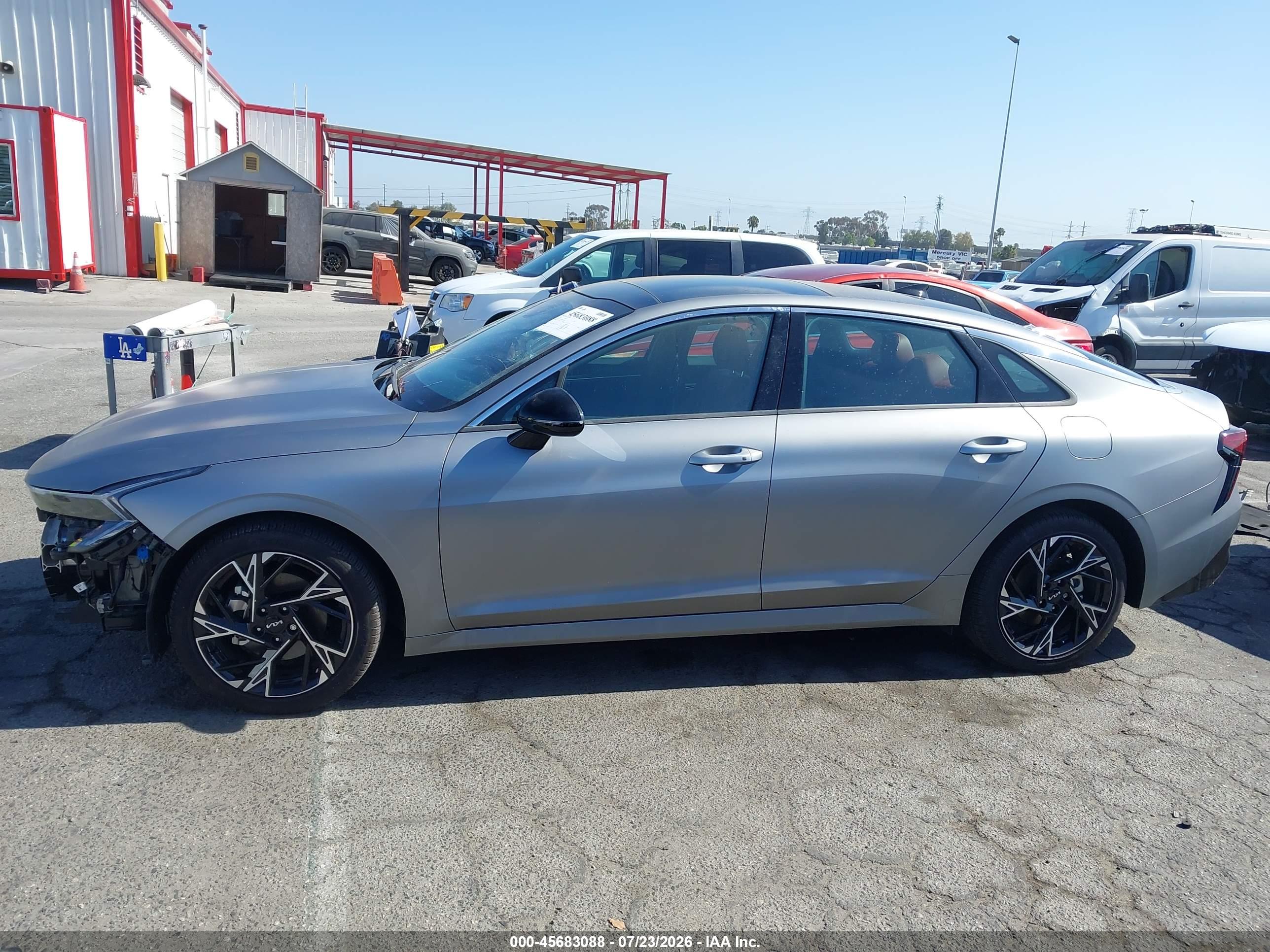2025 KIA K5 GT-LINE