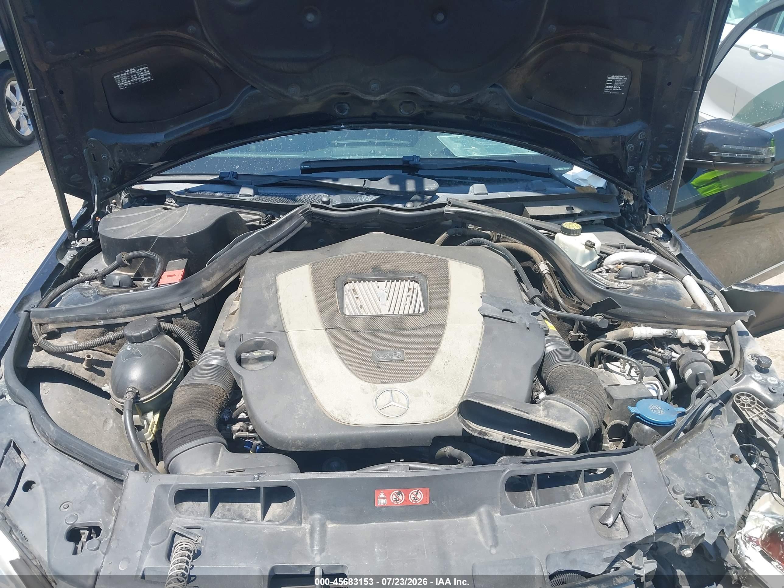 2011 MERCEDES-BENZ C 300 C300