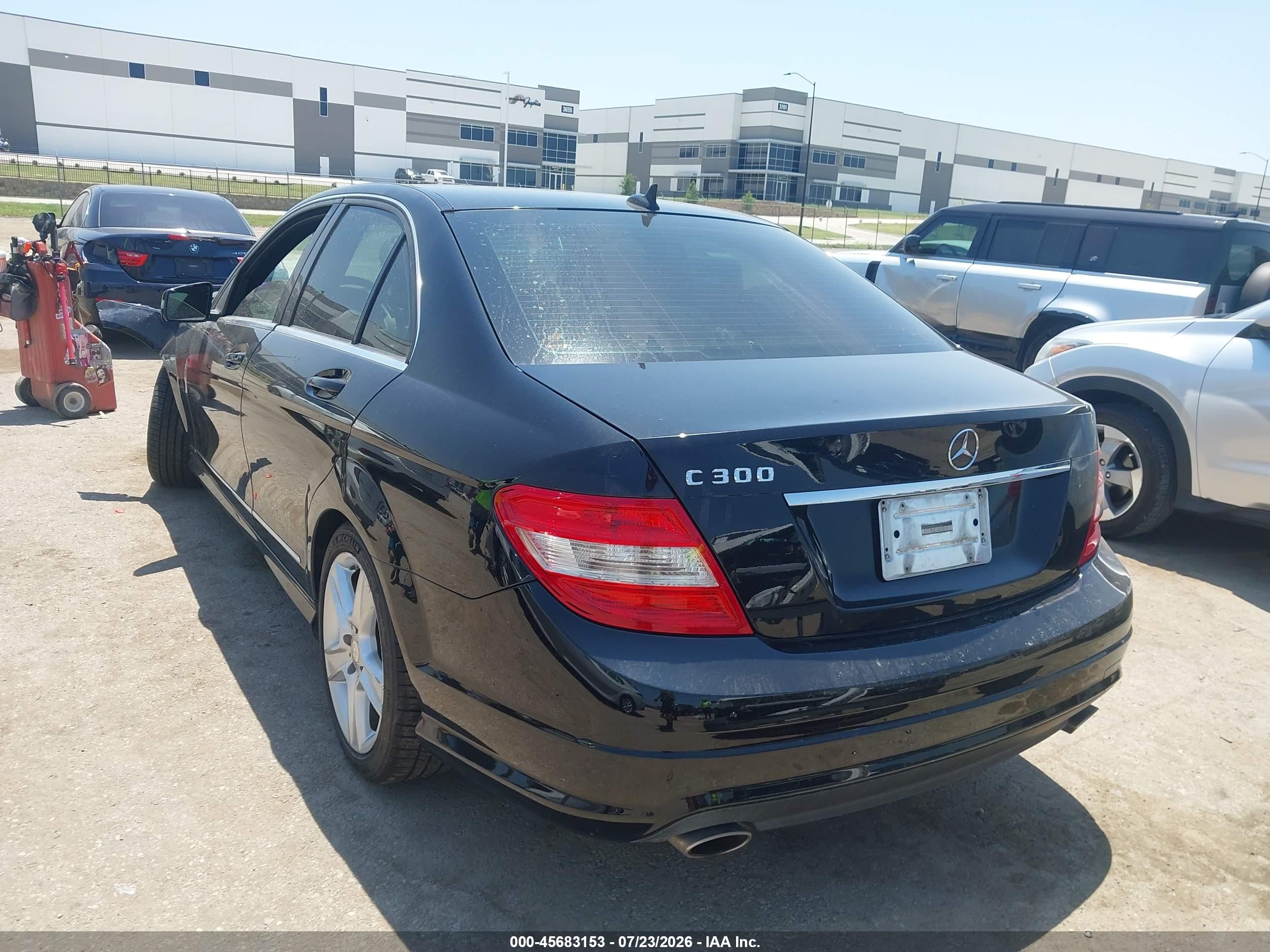 2011 MERCEDES-BENZ C 300 C300