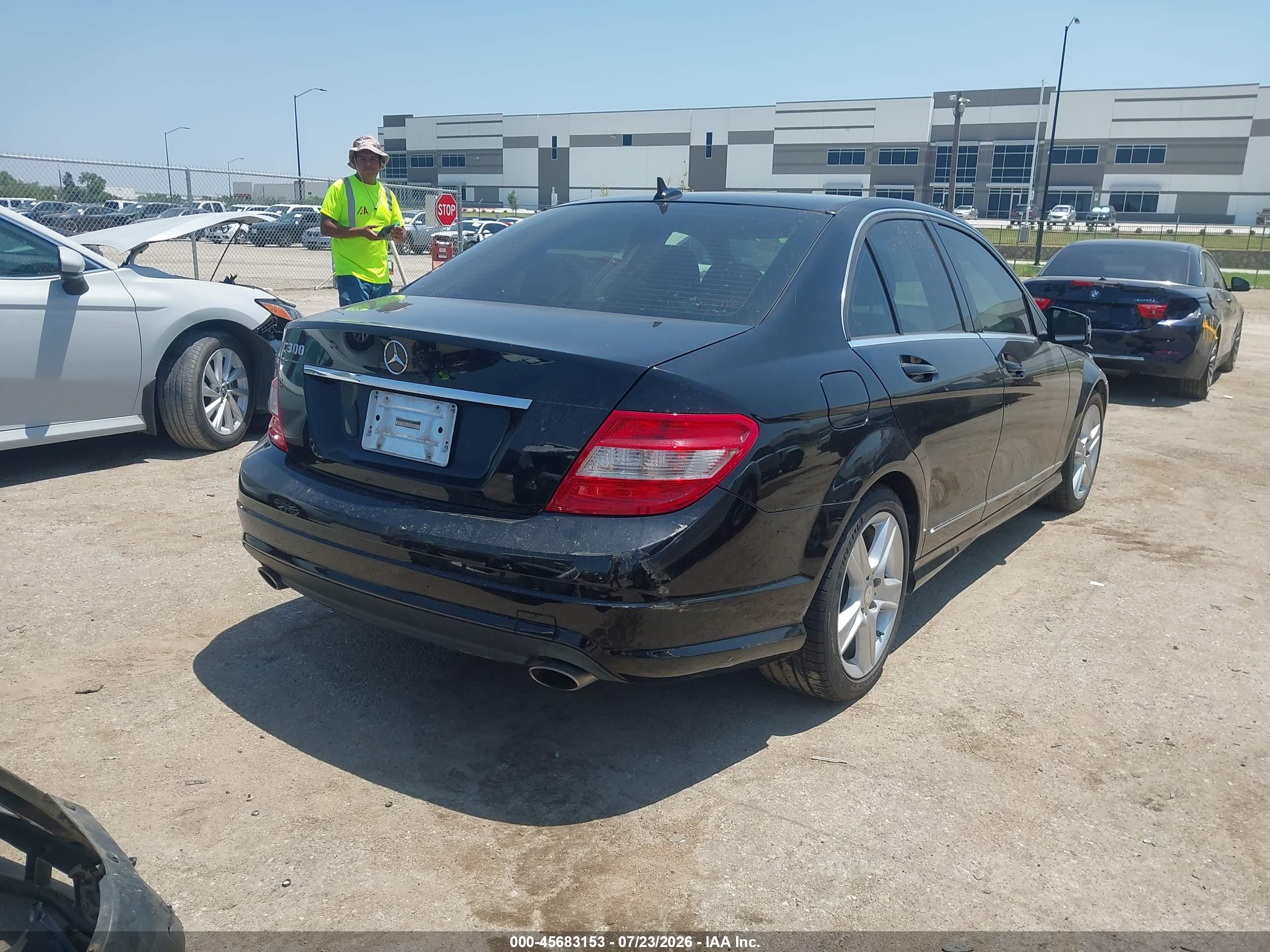 2011 MERCEDES-BENZ C 300 C300