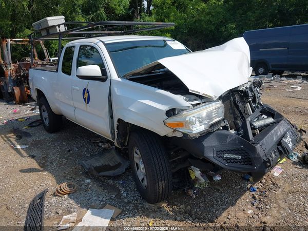 2016 TOYOTA TACOMA SR