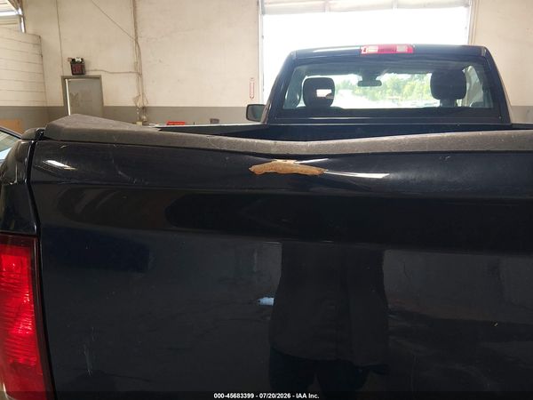2019 RAM 1500 CLASSIC TRADESMAN  4X2 8' BOX