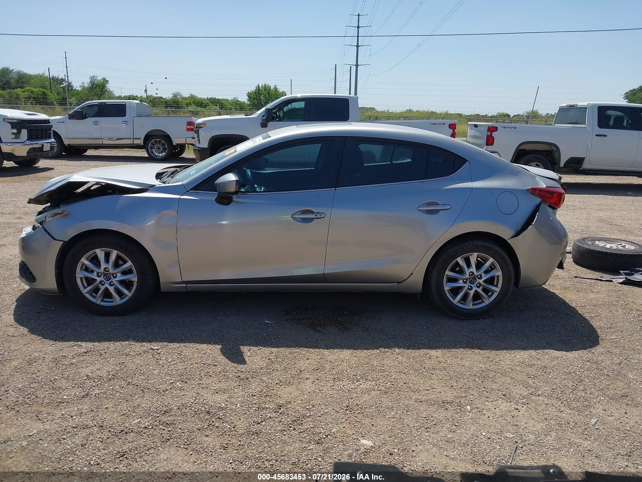 2016 MAZDA MAZDA3 I TOURING