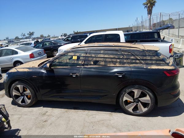 2022 AUDI E-TRON PREMIUM PLUS QUATTRO