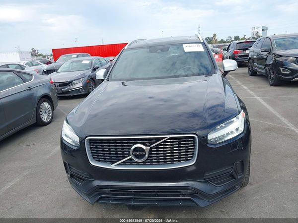 2017 VOLVO XC90 HYBRID T8 R-DESIGN