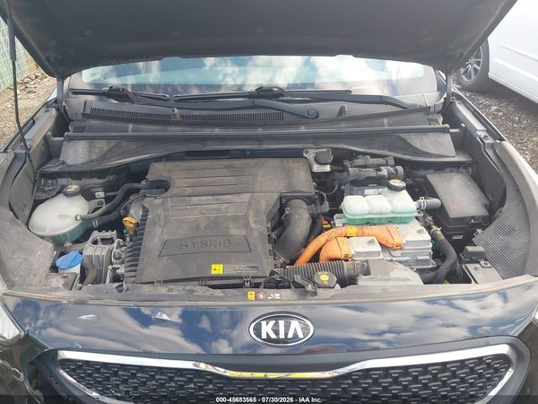 2019 KIA NIRO LX