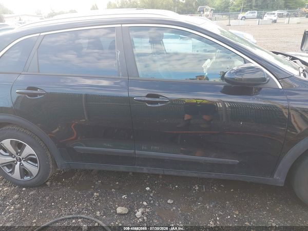 2019 KIA NIRO LX