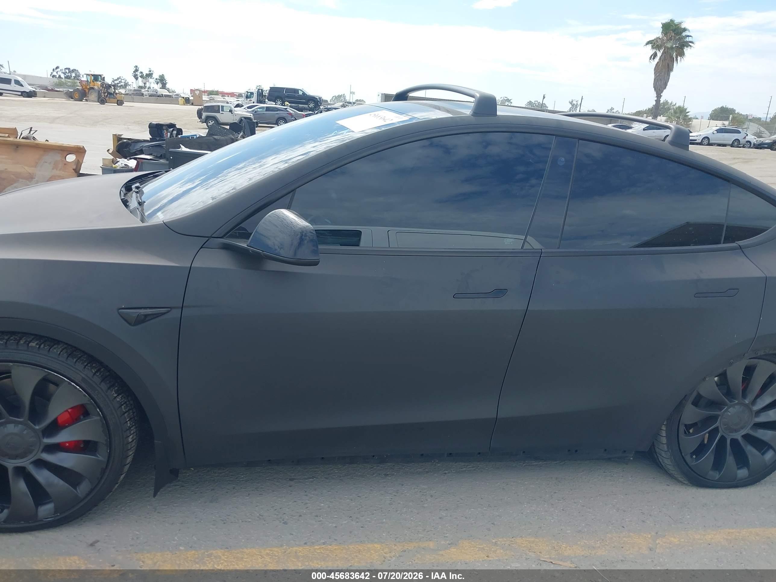 2023 TESLA MODEL Y