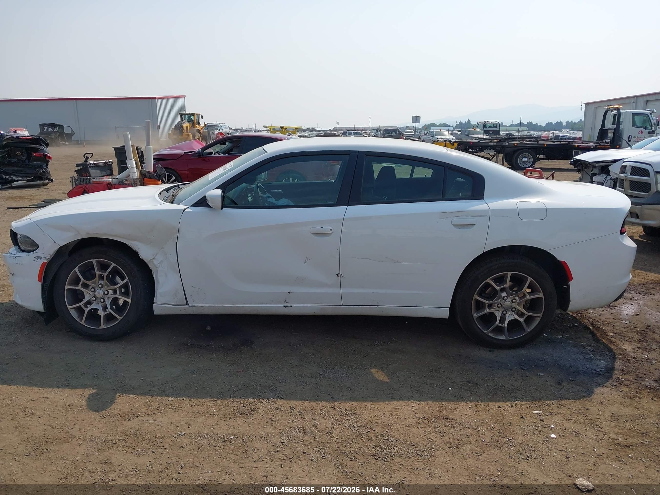 2015 DODGE CHARGER SE