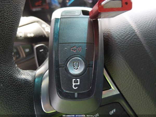 2020 FORD EDGE SEL — I11