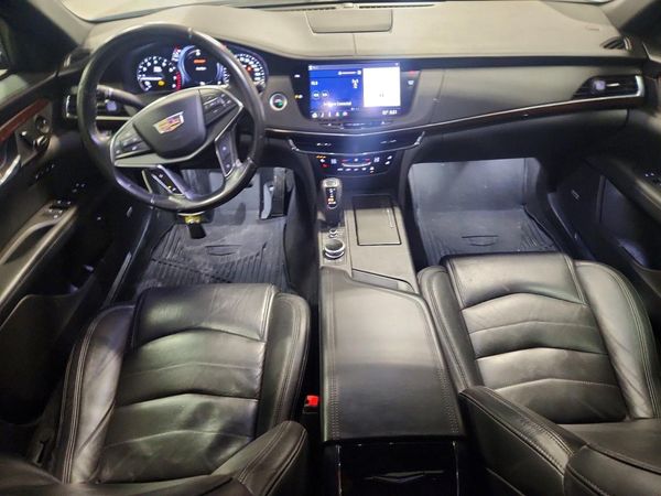 2019 CADILLAC CT6 Luxury