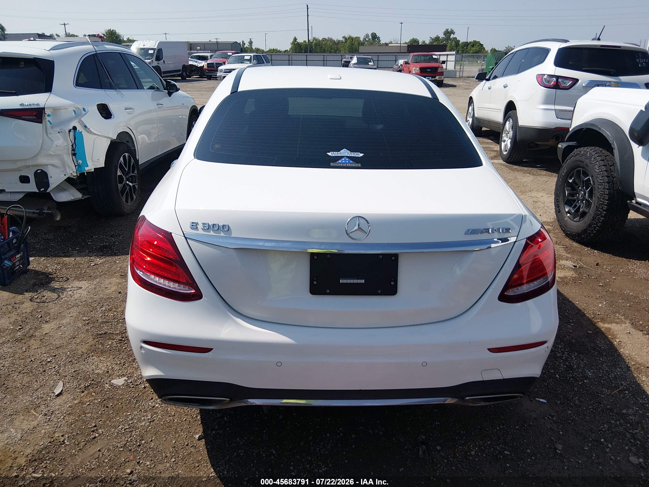 2017 MERCEDES-BENZ E 300 E300